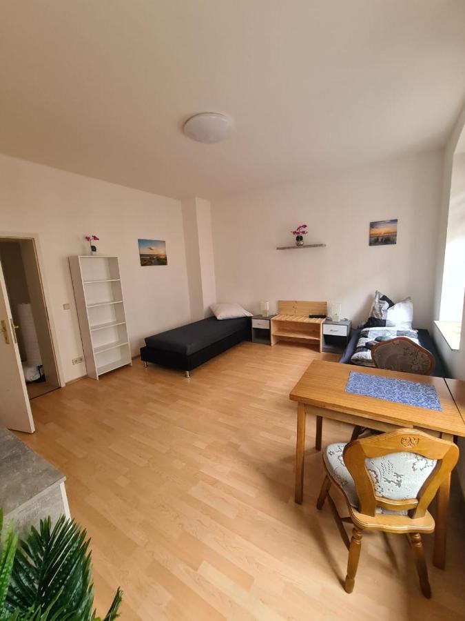 Flex Aparts - 2-Raum Wohnung In Zwickau Mit Balkon Exterior foto